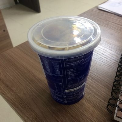 Minioreo-van de de Room plastic kop van de Koekjesvanille het dekseldekking die machine vormen leverancier